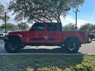 Used 2020 Jeep Gladiator Overland AWD/4WD video 1