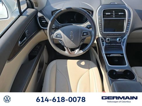 Used 2018 Lincoln MKX Reserve AWD/4WD image 20