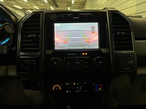 Used 2021 Ford F250 XLT w/ Camper Package AWD/4WD image 21