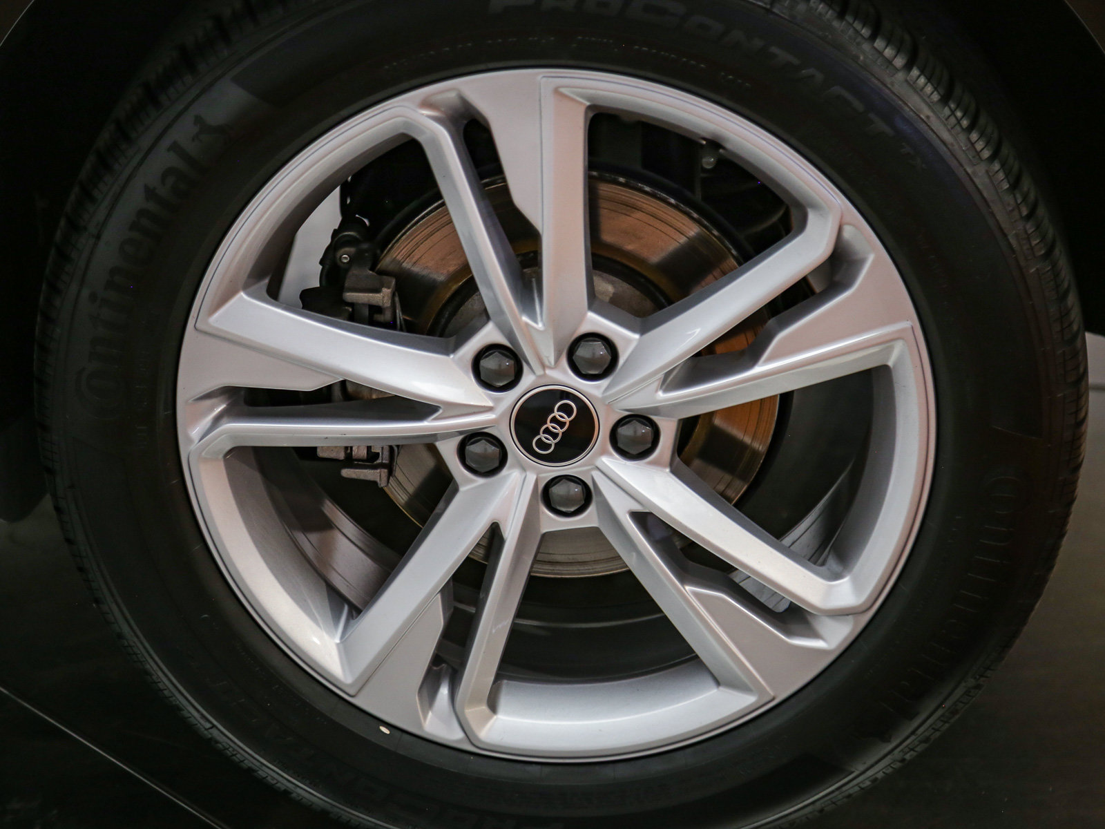 Certified 2024 Audi Q3 2.0T Premium Plus w/ Premium Plus Package AWD/4WD image 11