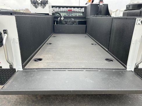 New 2024 Ford F550 4x4 Regular Cab Super Duty image 13