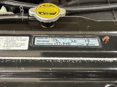 Used 2006 Toyota Land Cruiser AWD/4WD image 28