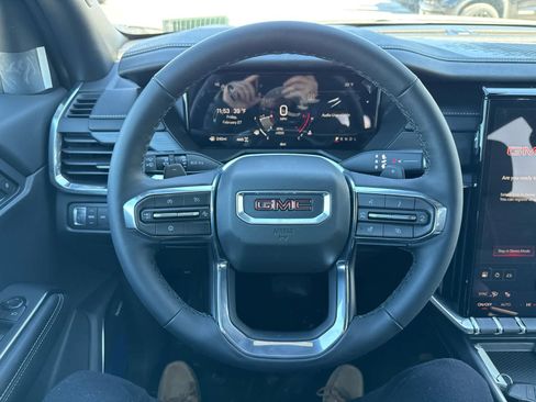 New 2026 GMC Acadia Elevation image 19