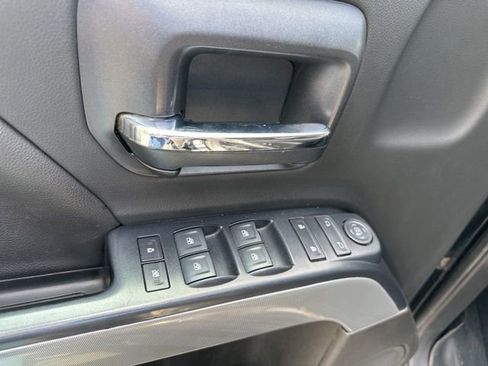 Used 2019 Chevrolet Silverado 1500 LT w/ All Star Edition image 16