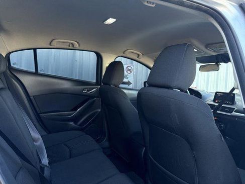 Used 2017 MAZDA MAZDA3 Sport w/ Preferred Equipment Package image 42