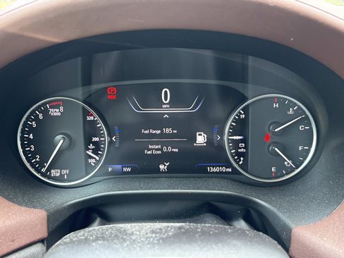 Used 2021 Buick Enclave Avenir w/ Avenir Technology Package AWD/4WD image 23