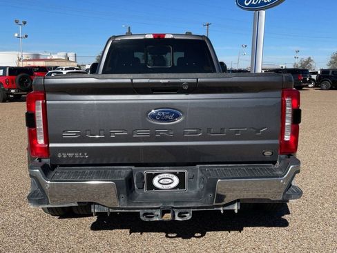 Used 2023 Ford F350 Lariat w/ FX4 Off-Road Package AWD/4WD image 6