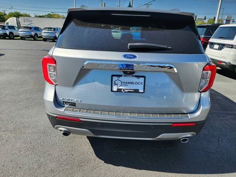 Used 2024 Ford Explorer Limited image 6