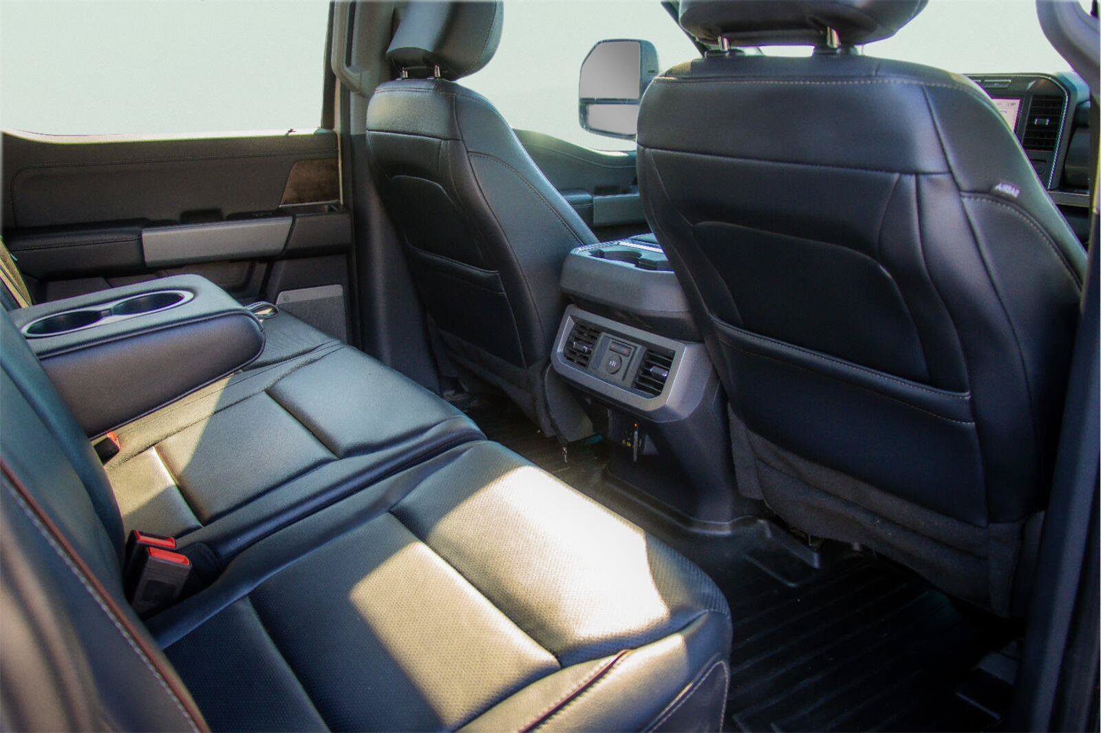 Certified 2024 Ford F250 Lariat w/ Lariat Ultimate Package AWD/4WD image 10