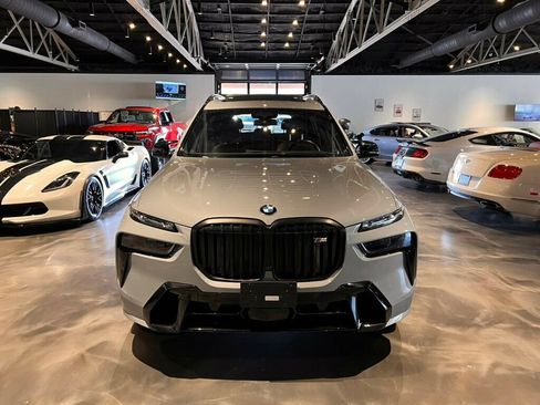Used 2024 BMW X7 M60i w/ Executive Package image 8