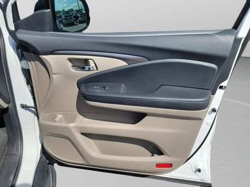 Used 2020 Honda Pilot EX-L image 28