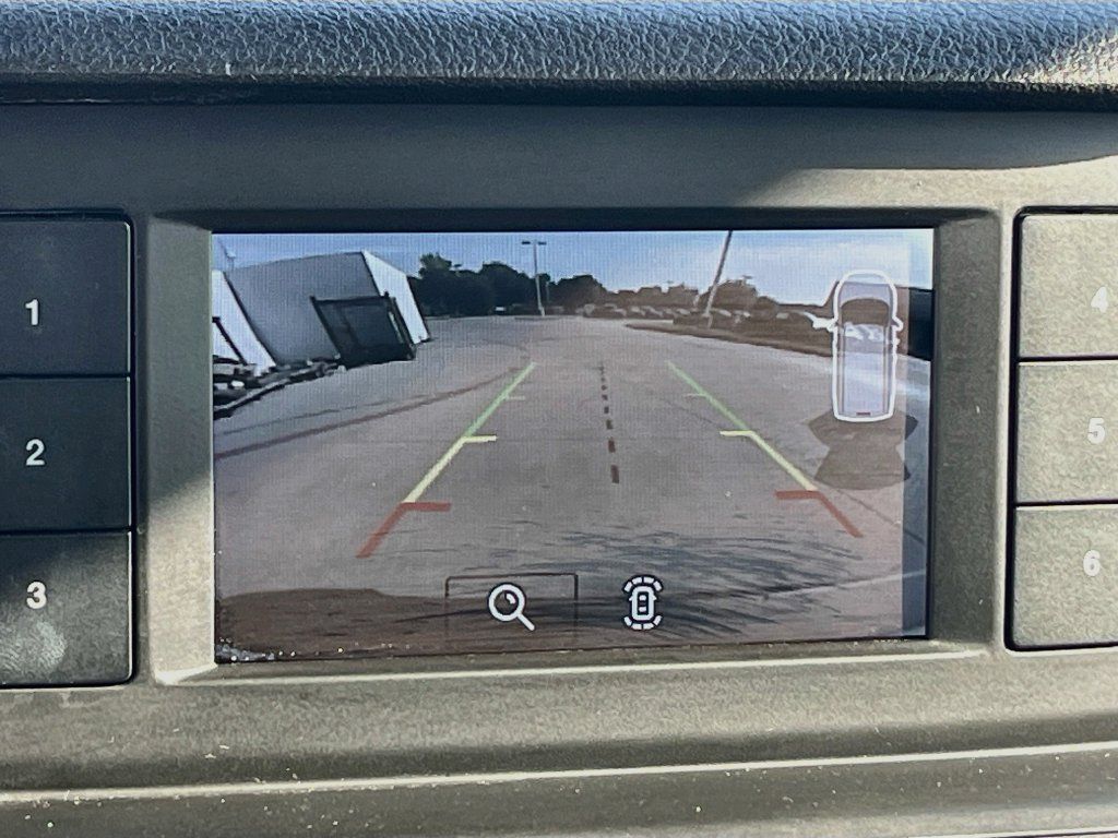 Used 2023 Ford Transit Connect XL FWD image 13
