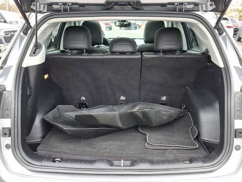 Used 2018 Jeep Compass Limited w/ Navigation Group image 18