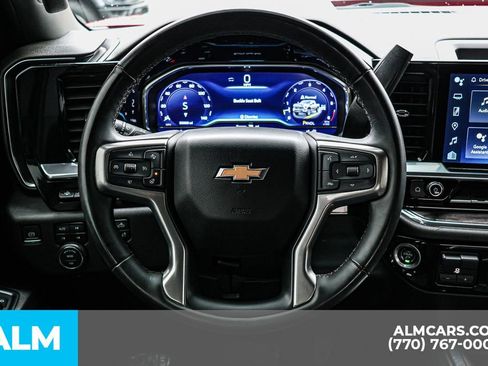 Used 2024 Chevrolet Silverado 2500 LTZ w/ LTZ Premium Package image 31