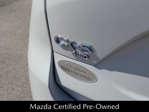 Certified 2025 MAZDA CX-5 Carbon Edition image 7