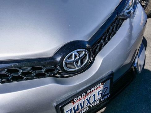 Used 2017 Toyota Corolla iM w/ Carpet Mat Package FWD image 4