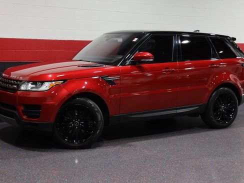 Used 2017 Land Rover Range Rover Sport SE image 18