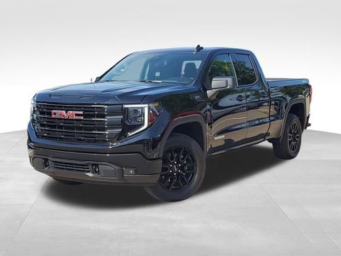 Used 2025 GMC Sierra 1500 Elevation AWD/4WD image 1