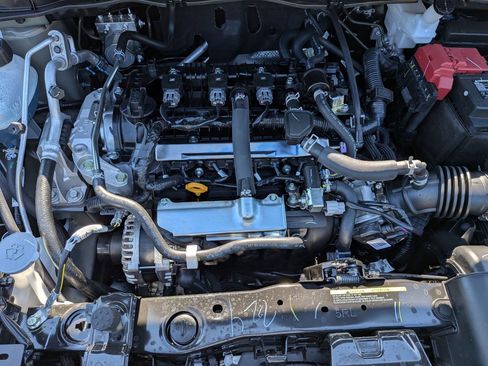 New 2025 Nissan Versa SR w/ Trunk Package image 33