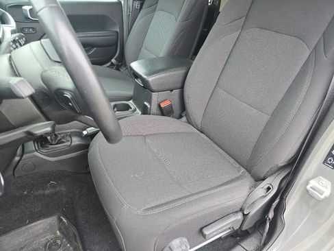 Used 2023 Jeep Wrangler Sport S AWD/4WD image 22