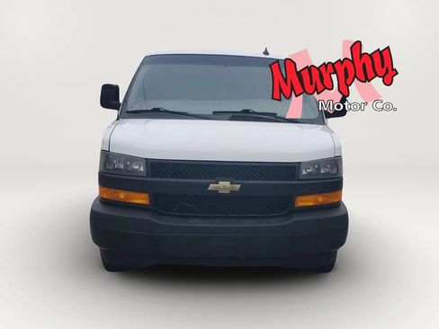 Used 2021 Chevrolet Express 2500 w/ Driver Convenience Package RWD image 4