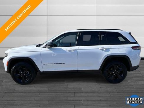 Certified 2024 Jeep Grand Cherokee Altitude AWD/4WD image 7