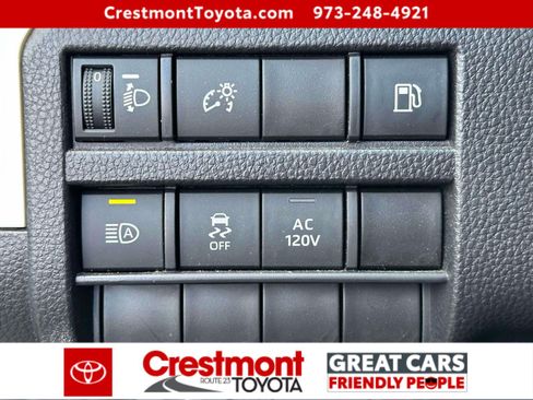 Used 2024 Toyota Tacoma TRD Off-Road image 17