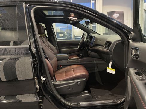 Used 2025 Dodge Durango R/T AWD/4WD image 39