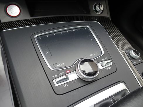 Used 2018 Audi SQ5 Prestige AWD/4WD image 18