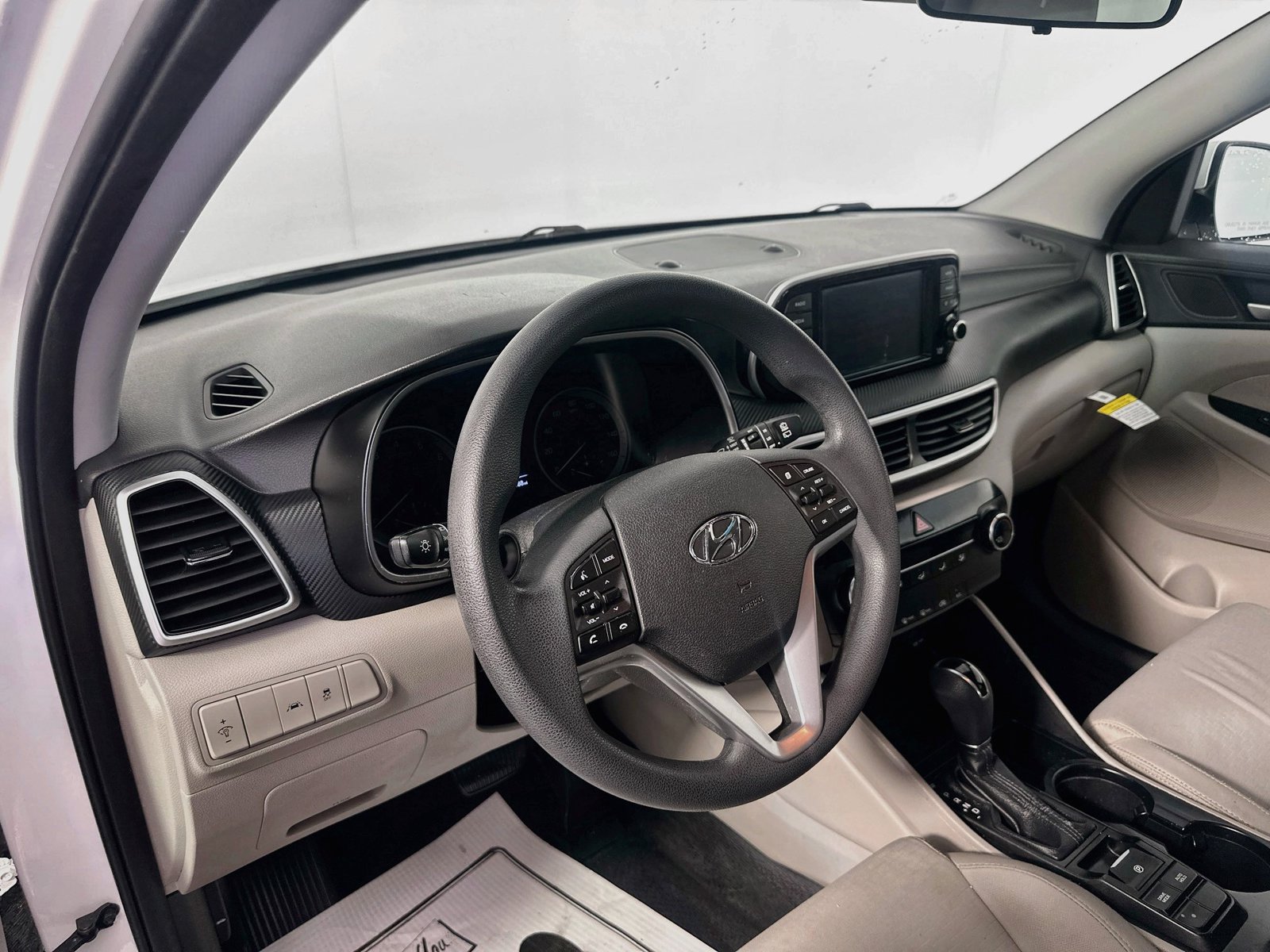 Used 2020 Hyundai Tucson SE w/ Cargo Package FWD image 9