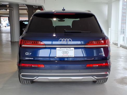 Used 2023 Audi Q7 2.0T Premium w/ Convenience Package AWD/4WD image 5