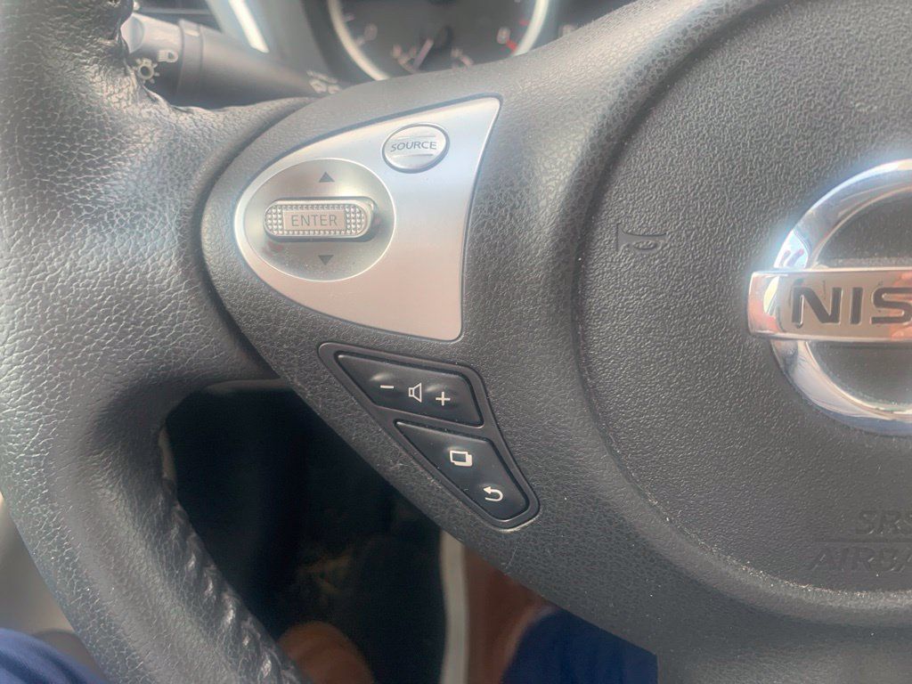 Used 2017 Nissan Sentra SV w/ Driver's Assist Package FWD image 11