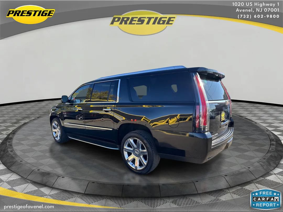 Used 2020 Cadillac Escalade ESV Luxury AWD/4WD image 7