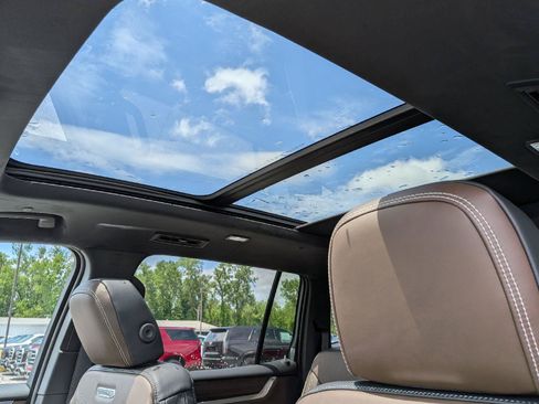 New 2026 GMC Acadia Denali Ultimate AWD/4WD image 11