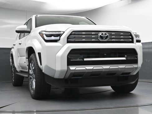 New 2026 Toyota 4Runner Limited image 21