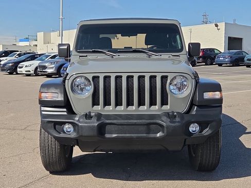 Used 2022 Jeep Wrangler Sport AWD/4WD image 2