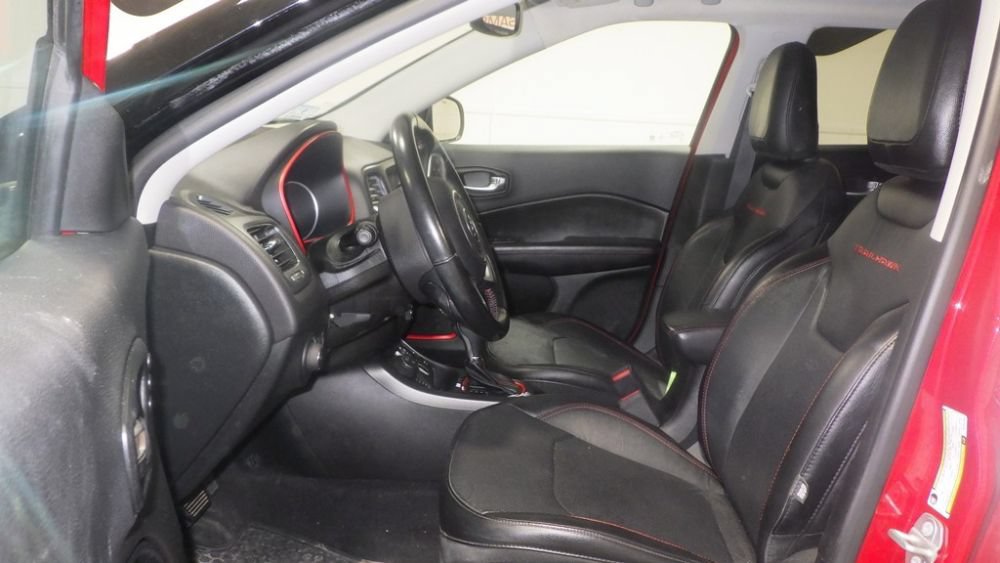 Used 2021 Jeep Compass Trailhawk AWD/4WD image 8