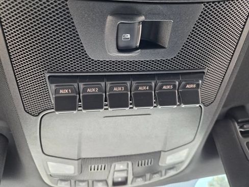 Used 2018 Ford F150 Raptor w/ Equipment Group 801A Mid AWD/4WD image 36