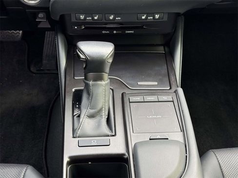Used 2019 Lexus ES 350 image 6