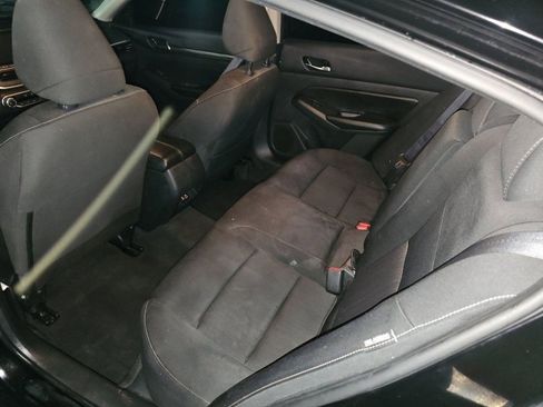 Used 2022 Nissan Altima 2.5 SV image 23