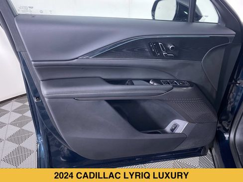 Certified 2024 Cadillac Lyriq Sport AWD/4WD image 12