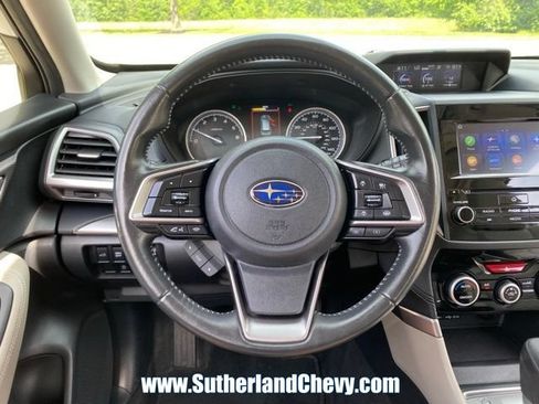 Used 2023 Subaru Forester Premium AWD/4WD image 18