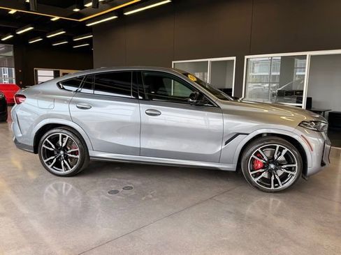 Used 2024 BMW X6 M60i AWD/4WD image 6