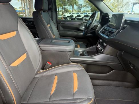Used 2024 GMC Yukon AT4 w/ AT4 Premium Package image 11