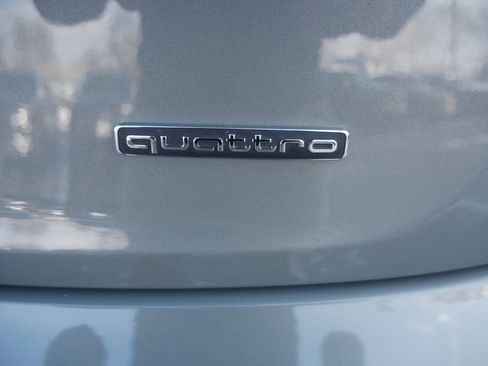 Certified 2023 Audi Q5 2.0T Premium Plus w/ Premium Plus Package image 10