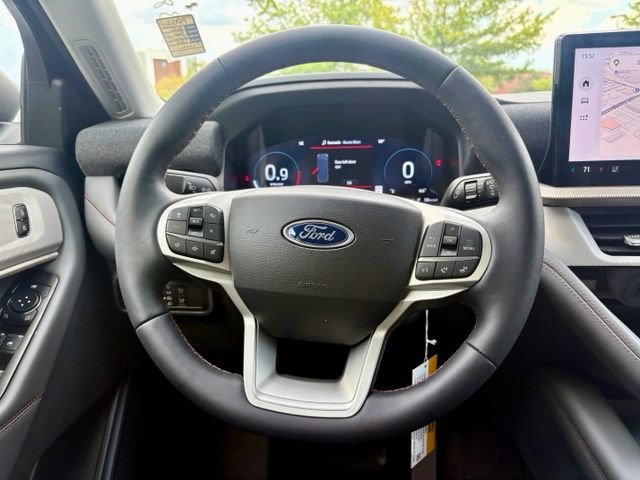Used 2026 Ford Explorer Active w/ Active Comfort Package RWD image 20