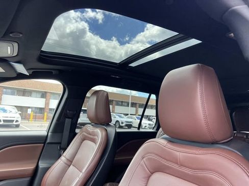 Used 2025 Lincoln Aviator Reserve w/ Illumination Package AWD/4WD image 21