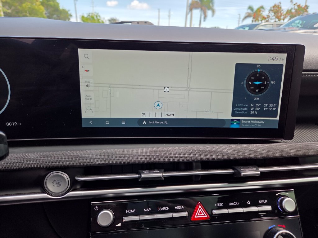 Used 2025 Hyundai Tucson Limited FWD image 32