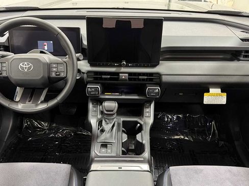 New 2026 Toyota RAV4 XSE AWD/4WD image 27