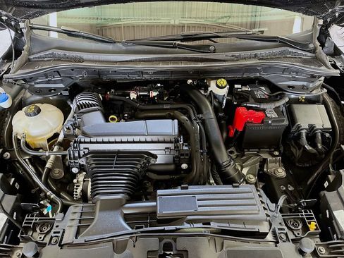 Used 2024 Ford Escape Platinum w/ Premium Technology Package AWD/4WD image 31